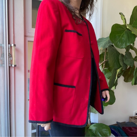 Vintage 1980s Esprit Collection little red and black skirt suit - Picture 3 of 9